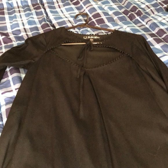 Love of lemons 🍋Dress size small - Picture 3 of 9